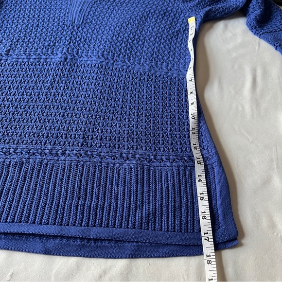 Talbots Quarter Sleeve Tee Top Womens M Blue Open Knit Pullover EUC - Picture 9 of 9